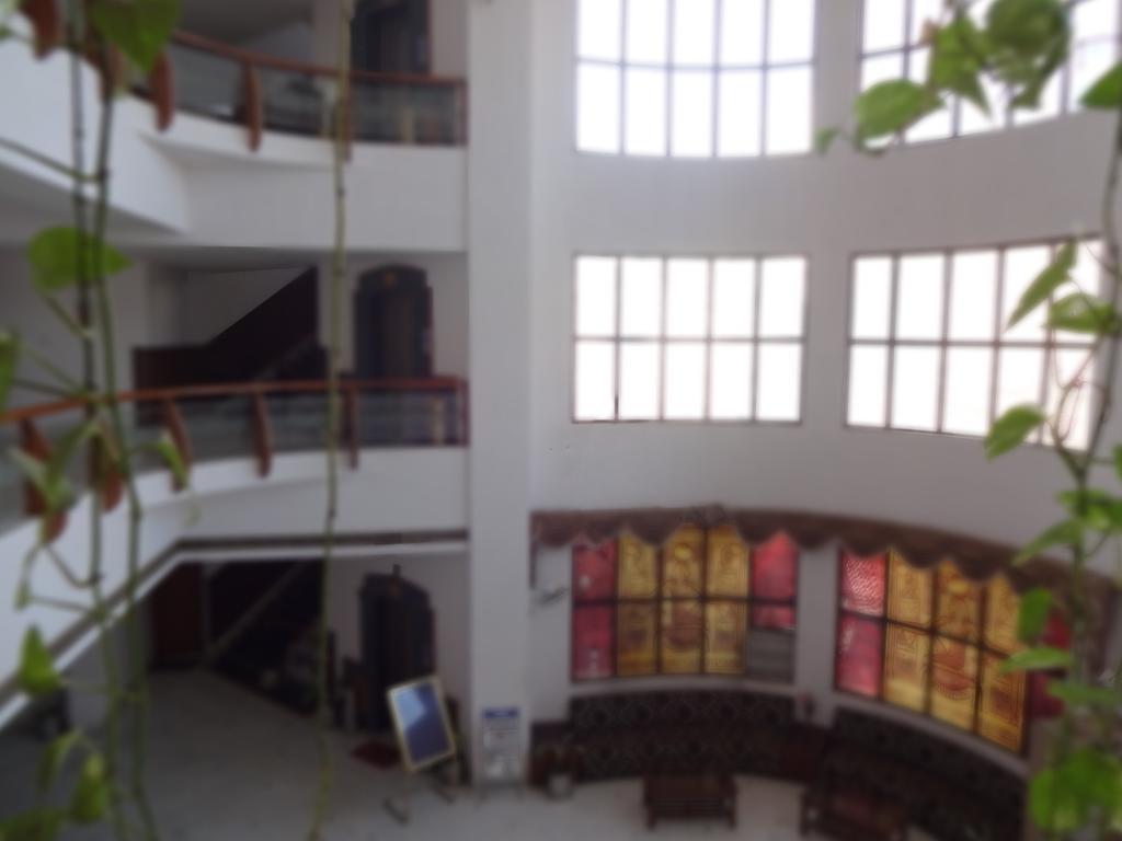 Hotel Sita Manor Гвалиор Экстерьер фото