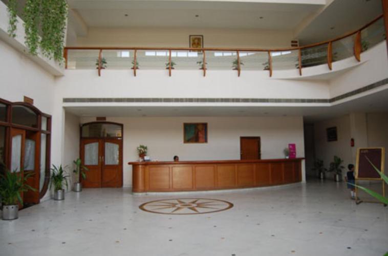 Hotel Sita Manor Гвалиор Экстерьер фото